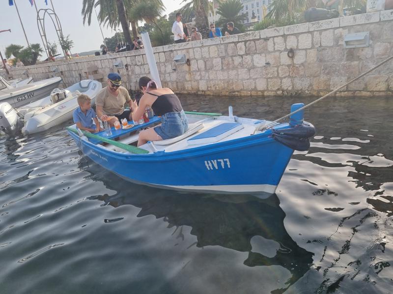 Duje boat
